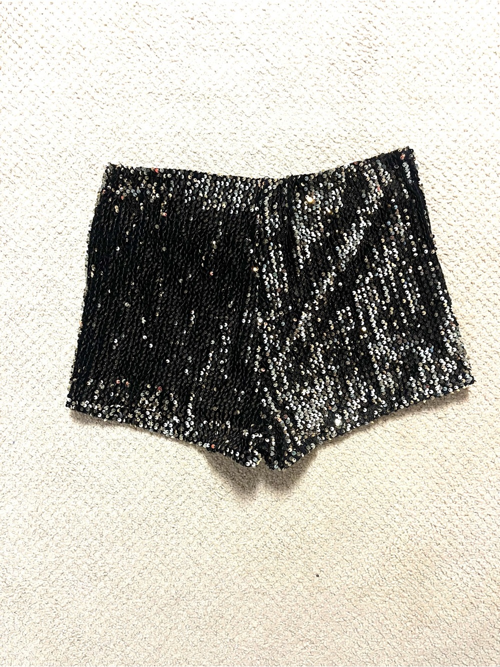Charlotte Russe Gold Sequin Shorts Stretchy Waistband Women’s Size M - Picture 2 of 7